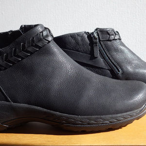 Merrell Women's ENCORE BRAIDED BLUFF BLACK LEATHER